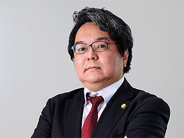 弁護士　鈴木 博士