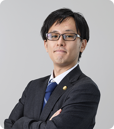 出口 智之　弁護士